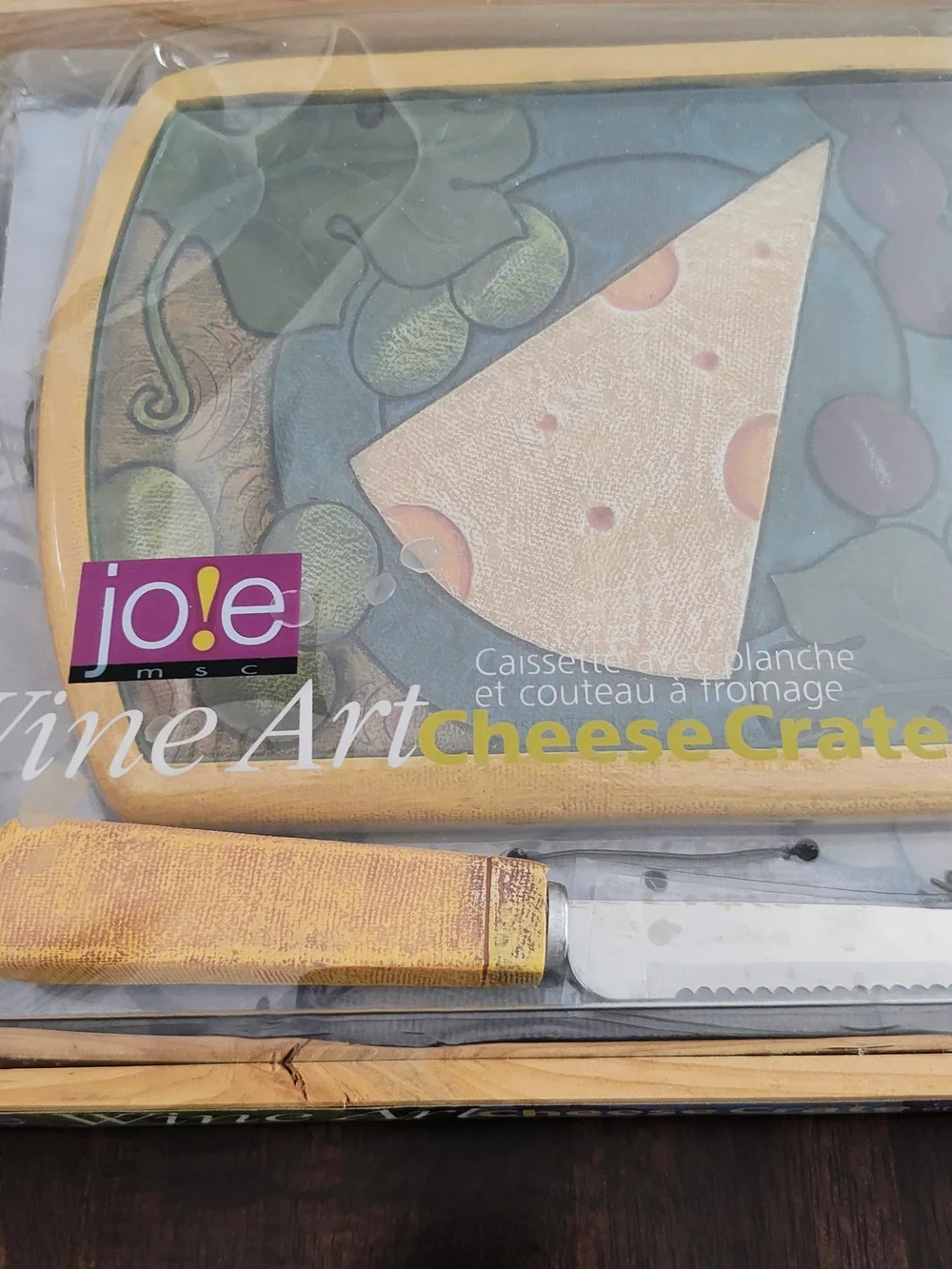 Yellow Handle Serrated Cheese Knife with Matching Decorative Cutting Board